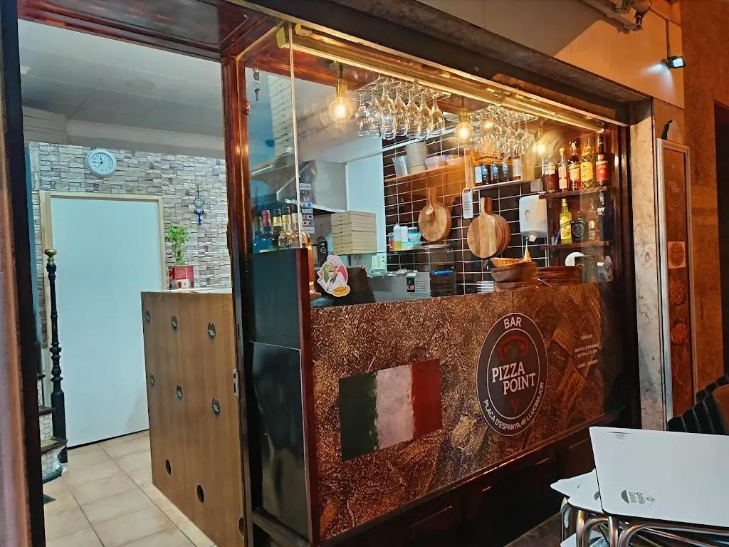 PIZZA POINT restaurant in Llucmajor
