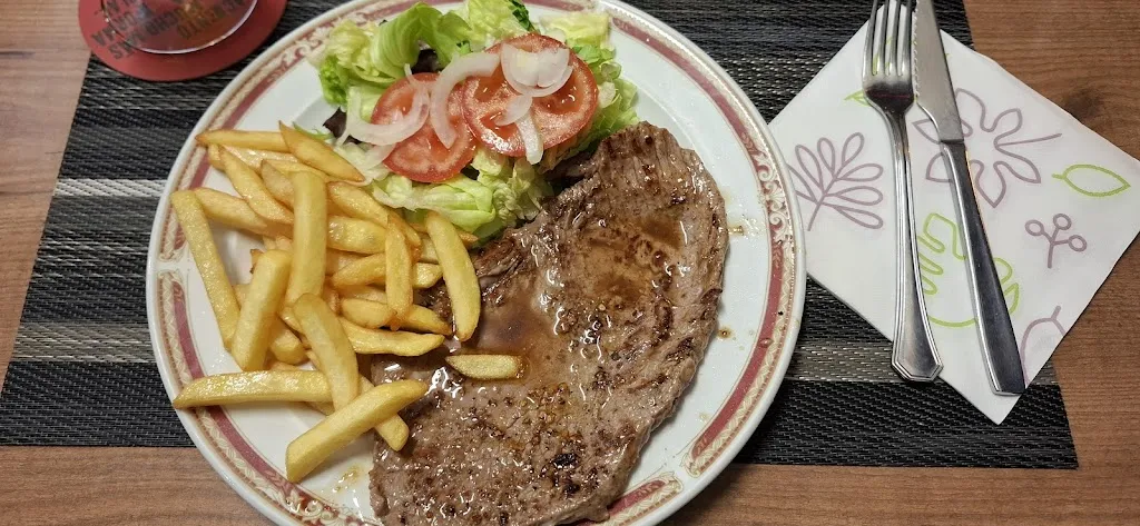 Chell Minn_Bar El Punto de Conrado_Llucmajor_review