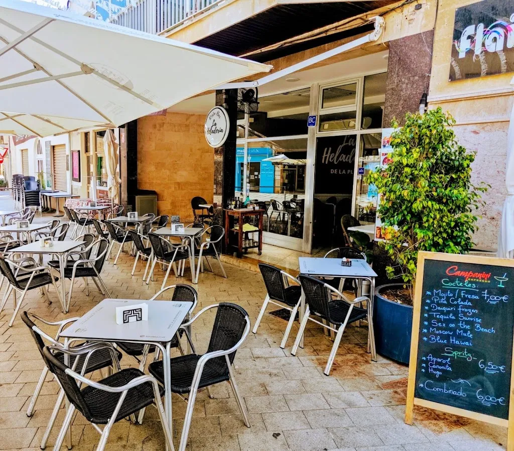 Resto bar la Heladeria restaurant in Llucmajor