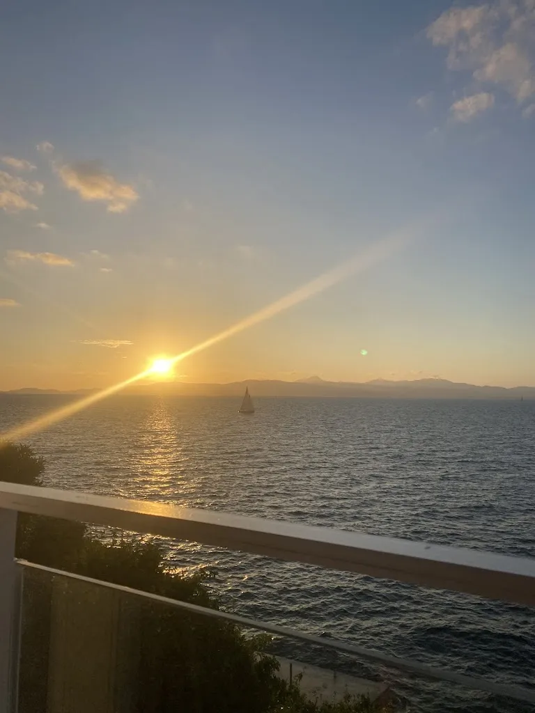 Heike Dr. Papenhoff_Panoramica Playa Restaurante desde 1960_Llucmajor_review