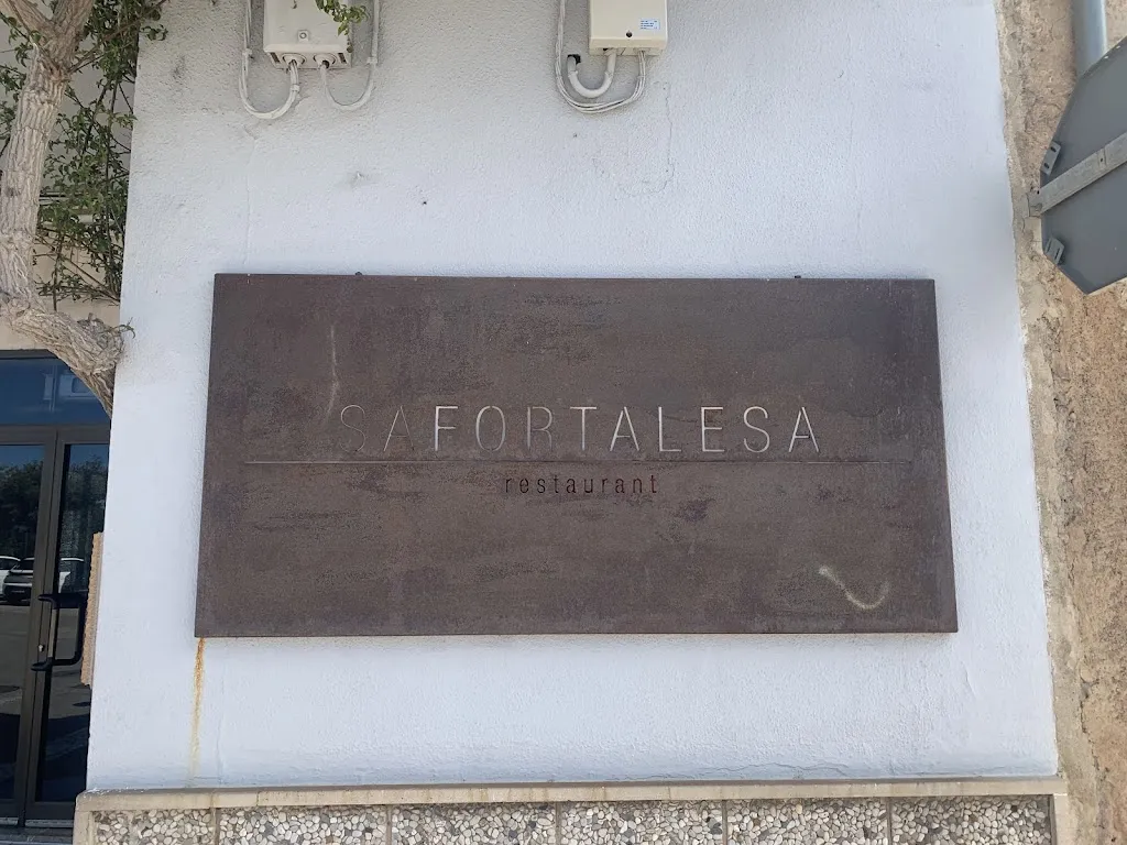 Brett Williams_Sa Fortalesa_Pobla Sa_review