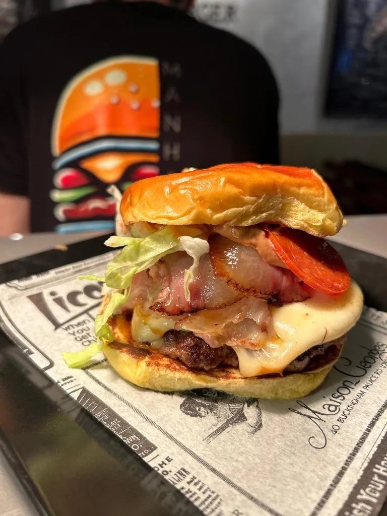 Manhattan Burger_Pobla Sa_slider_image_2