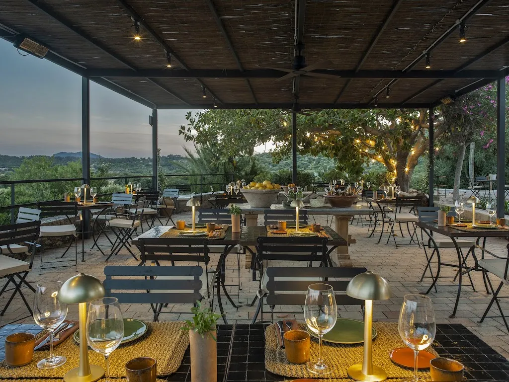 Restaurante Singular restaurant in Pobla Sa