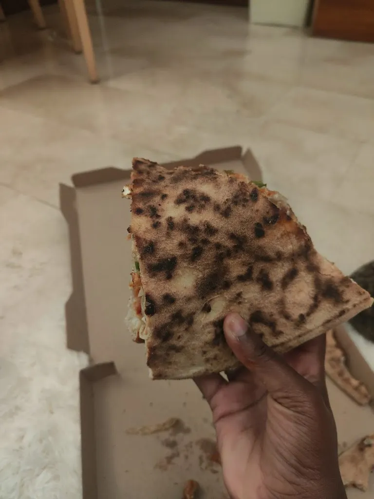 Idda Amunime_Restaurante Pizzería + Que Pizza_Pobla Sa_review