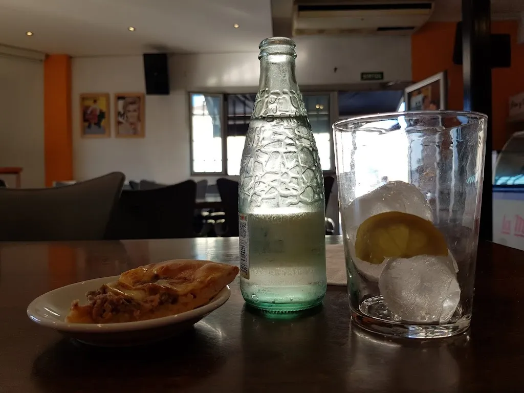 Menu_Bar 9 Jovent_Pobla Sa_image_7