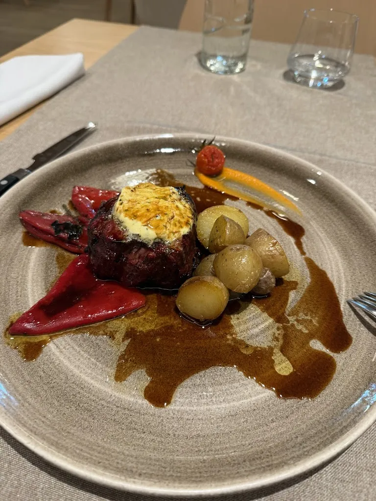 Eugen Eugen_Restaurante Roland Garros - Rafa Nadal Academy_Manacor_review