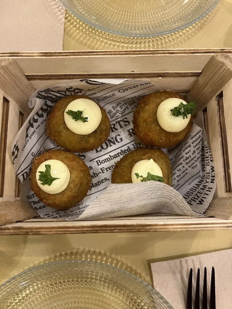 Boris Bo_Übeck_Manacor_review