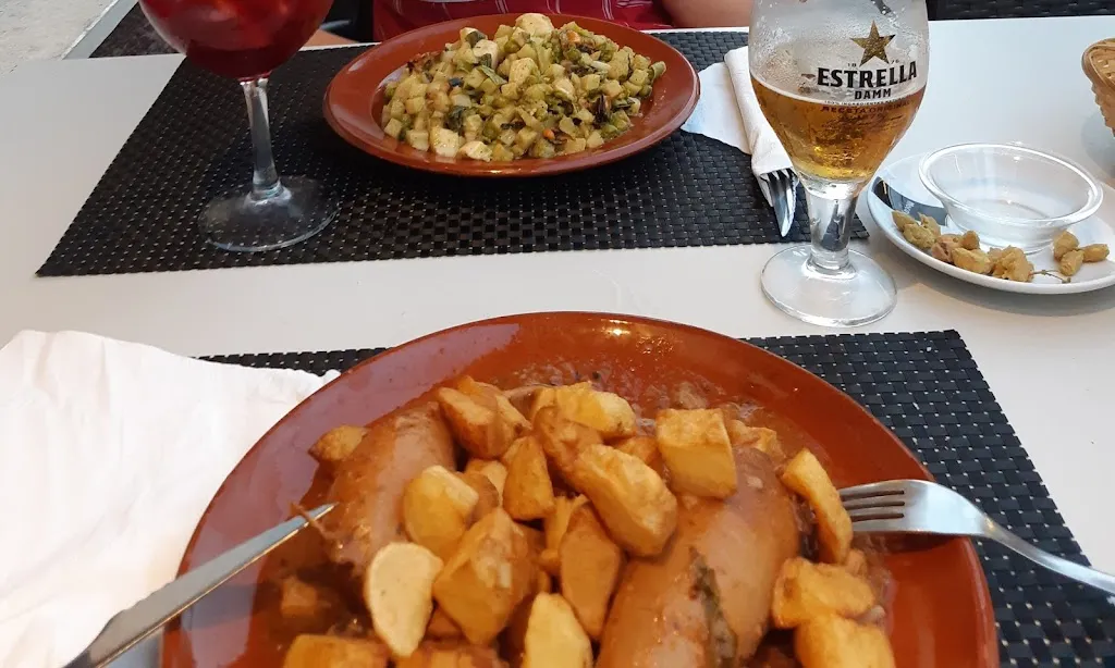 András Langer_Es Celler_Manacor_review