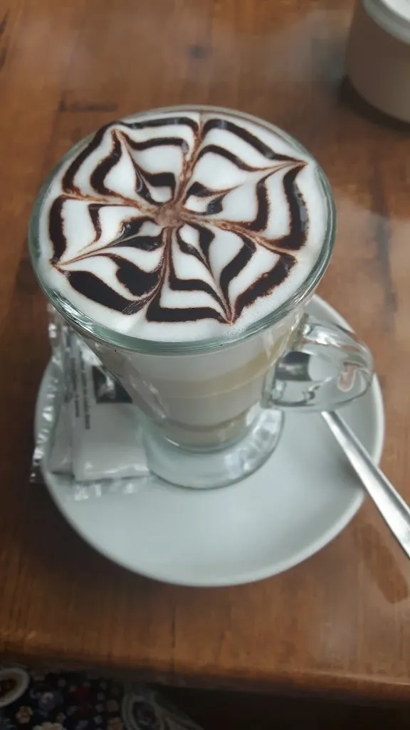 Vivian1 Pantermaraki_Bon Gust_Manacor_review