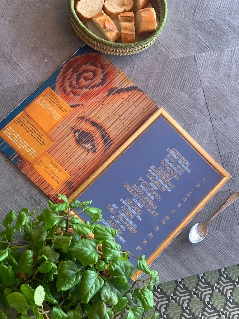 4 Fogons - Club Tennis Manacor_Manacor_slider_image_2