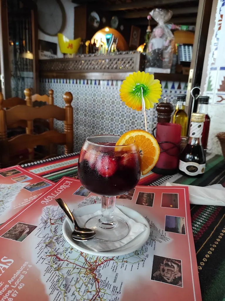 Menu_Los Poetas Andaluces_Peguera_image_5