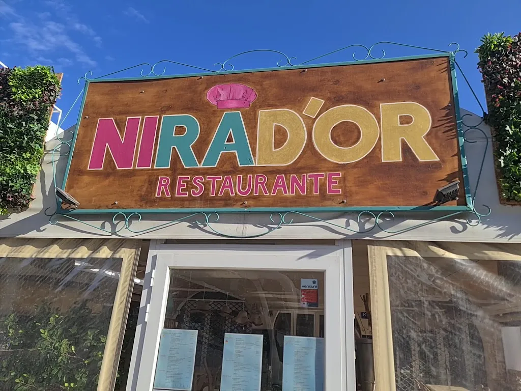 Nirador_Peguera_slider_image_2