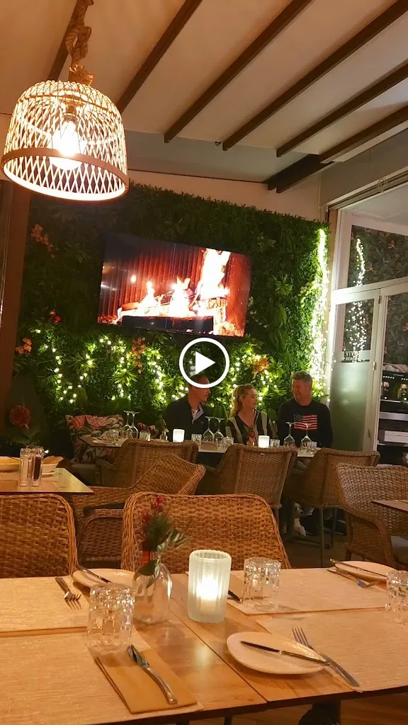 VIVA BEACH_Peguera_slider_image_2