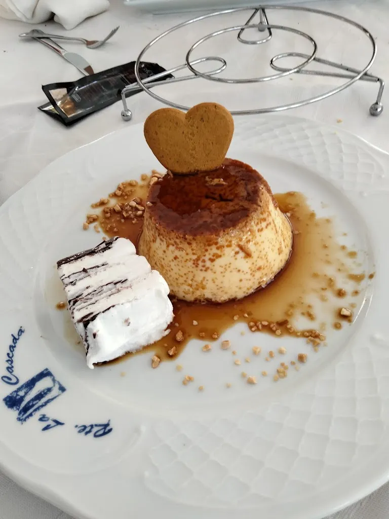 Restaurante la Cascada Casa Federico_Callosa dEn Sarrià_slider_image_2