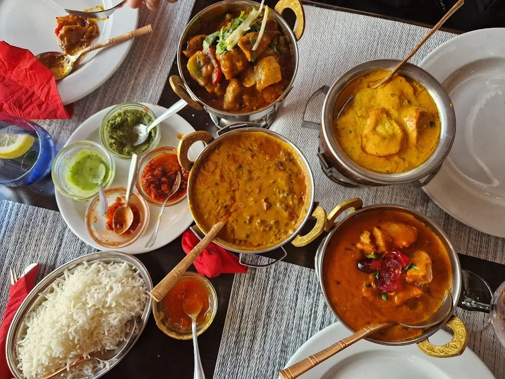 Gateway of India Restaurant_Peguera_slider_image_3