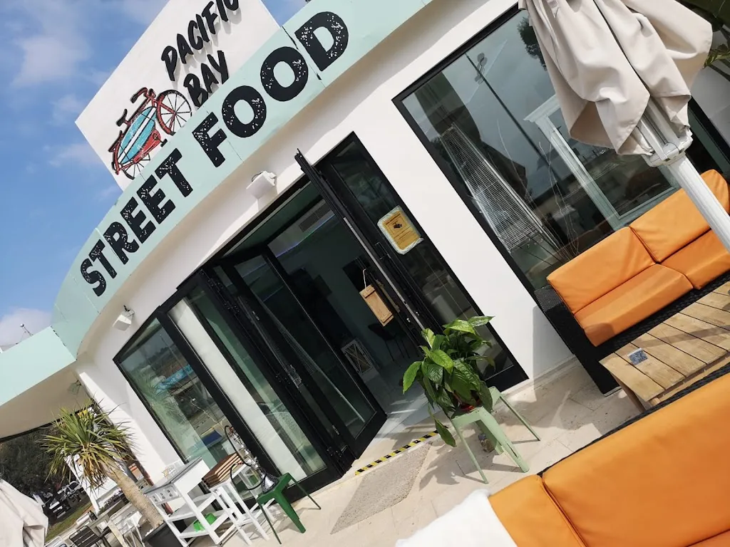 Pacific Bay restaurant in Peguera