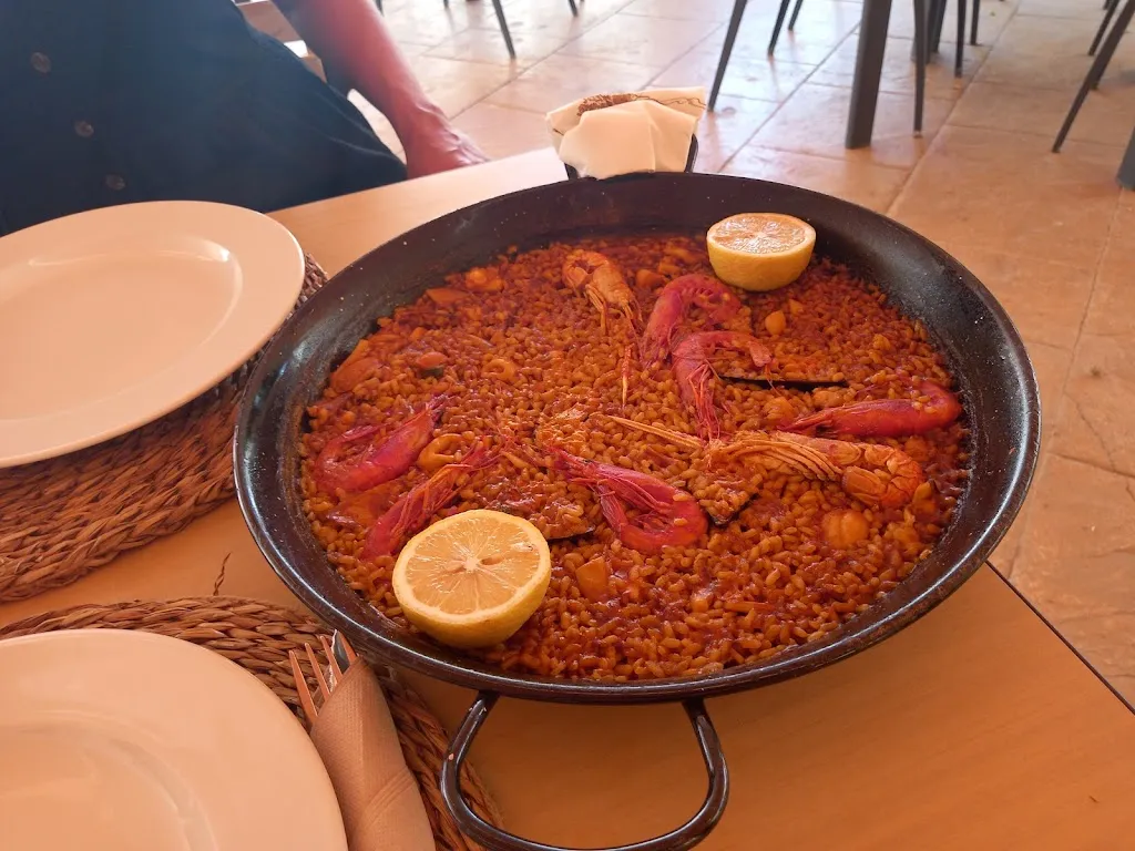 Jonathan Ash_Restaurante|Arrocería El Hogar - Eat & Drink_Daya Nueva_review