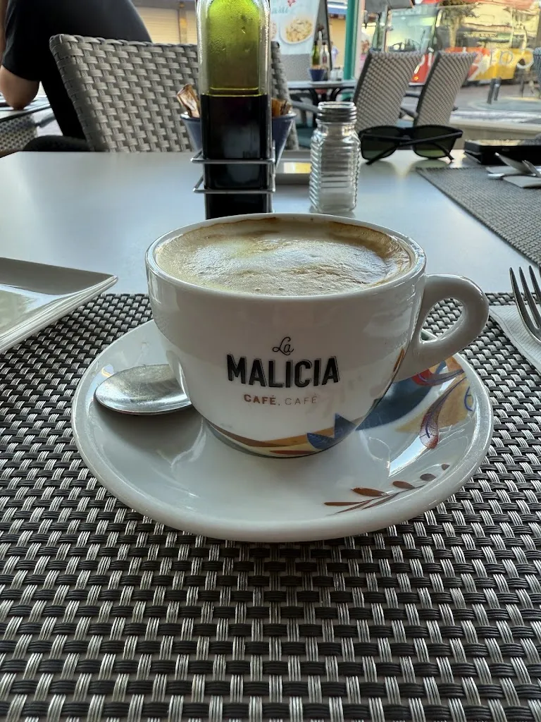 Hawai Bistro_Peguera_slider_image_3