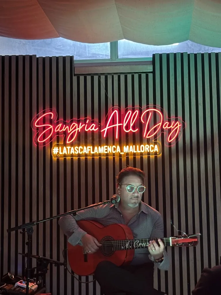 Sinéad Boylan_La Tasca Flamenca Bar de Tapas & Restaurant Mallorca_Peguera_review