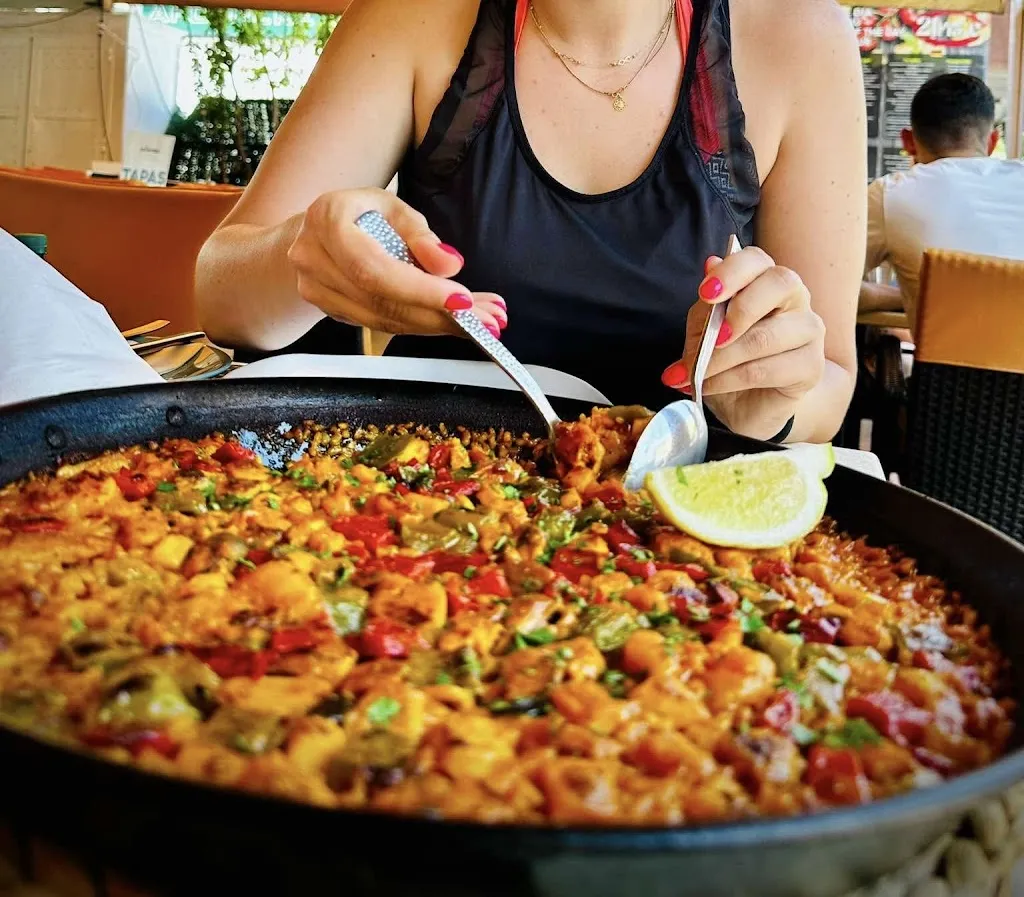 Klaudia Szkaradek_Restaurante La Terraza_Peguera_review