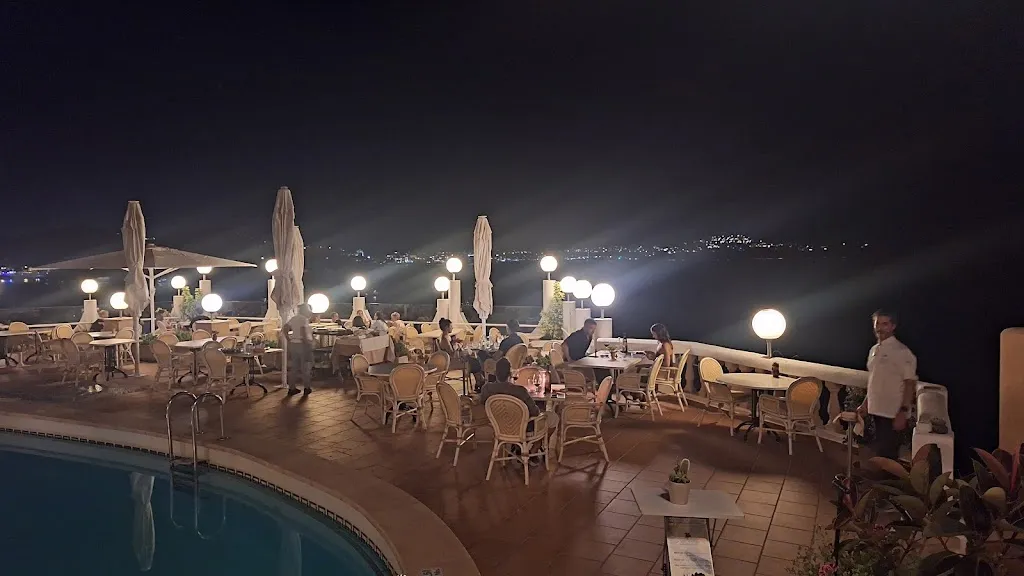 B F_Restaurante La Gran Tortuga_Peguera_review