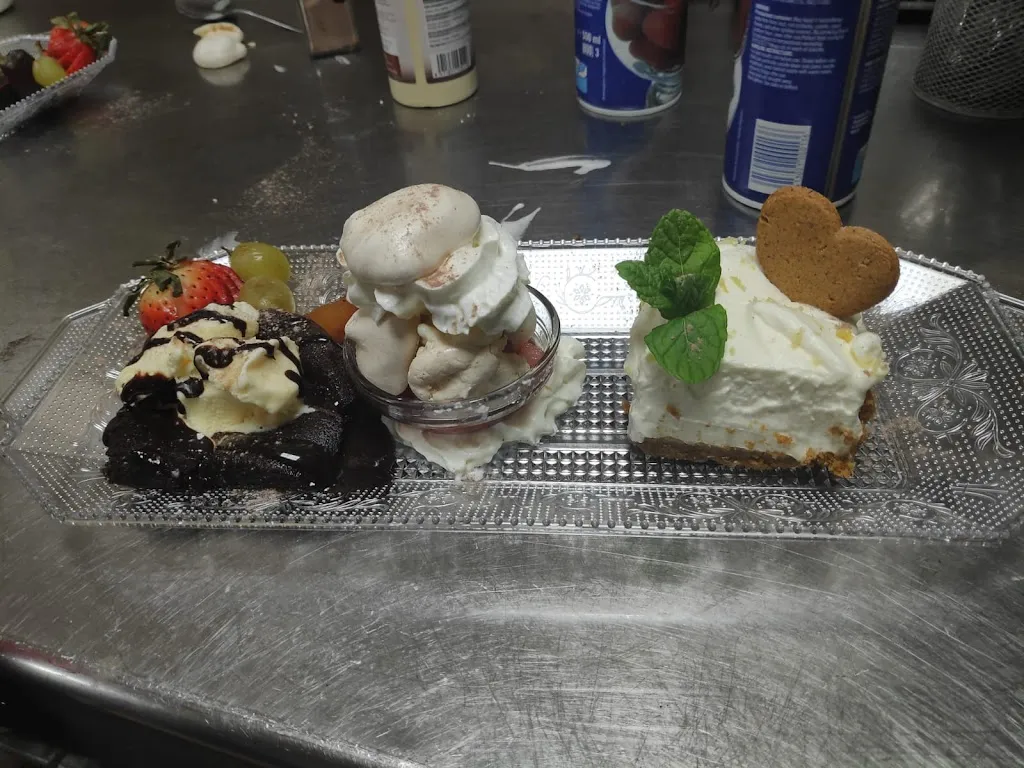 Imanyo Pub_Daya Nueva_slider_image_2