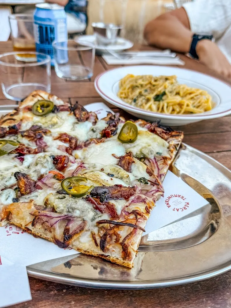 Dominika Jurczak _Mercat Tramuntana_Puigpunyent_review