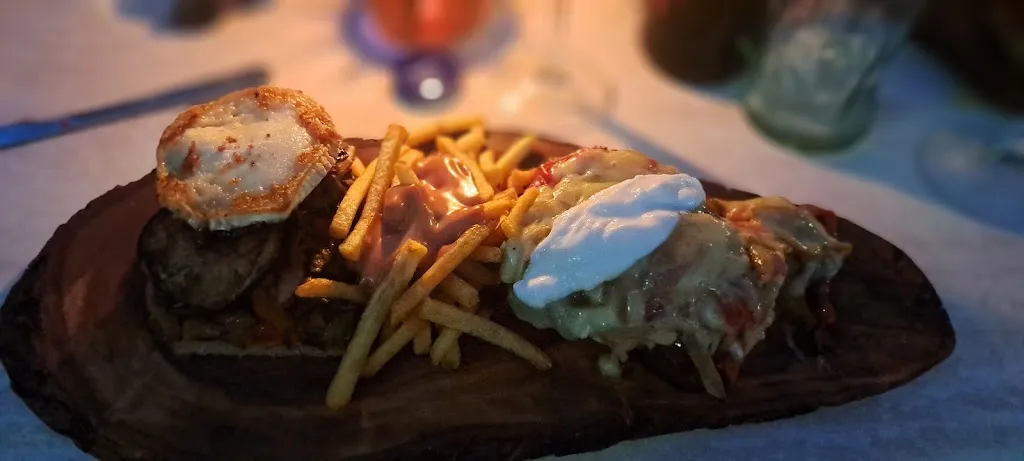 Gemma Moss_La Scalinata_Pollença_recensione