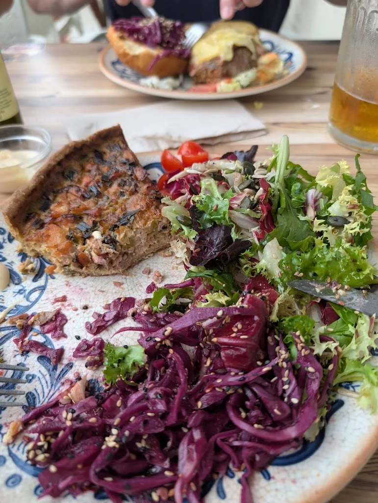 Marianne Horne_El Perrito Pont Roma | Pollensa_Pollença_review