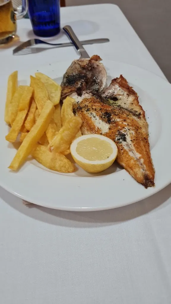 AILAMA BAR_Daya Nueva_slider_image_2