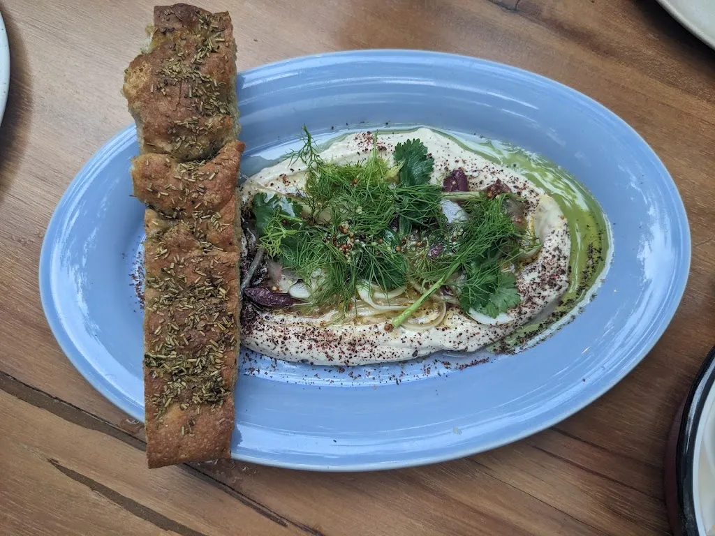 Becca Coward_Bella Verde - Restaurante Vegano en Puerto de Pollença, Mallorca_Pollença_review