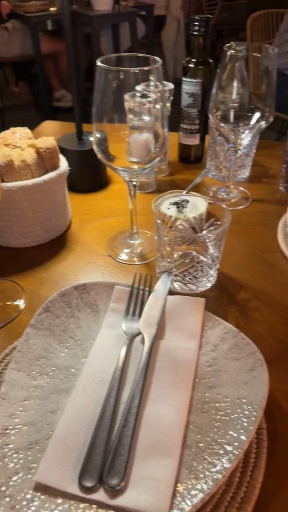 Dos Kanallas by Tothom_Pollença_slider_image_2