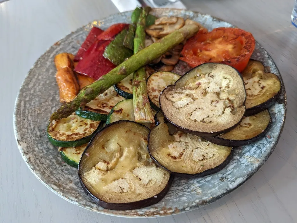 Jennifer Meyer_Taberna El Callejón del Gato_Cariño_review