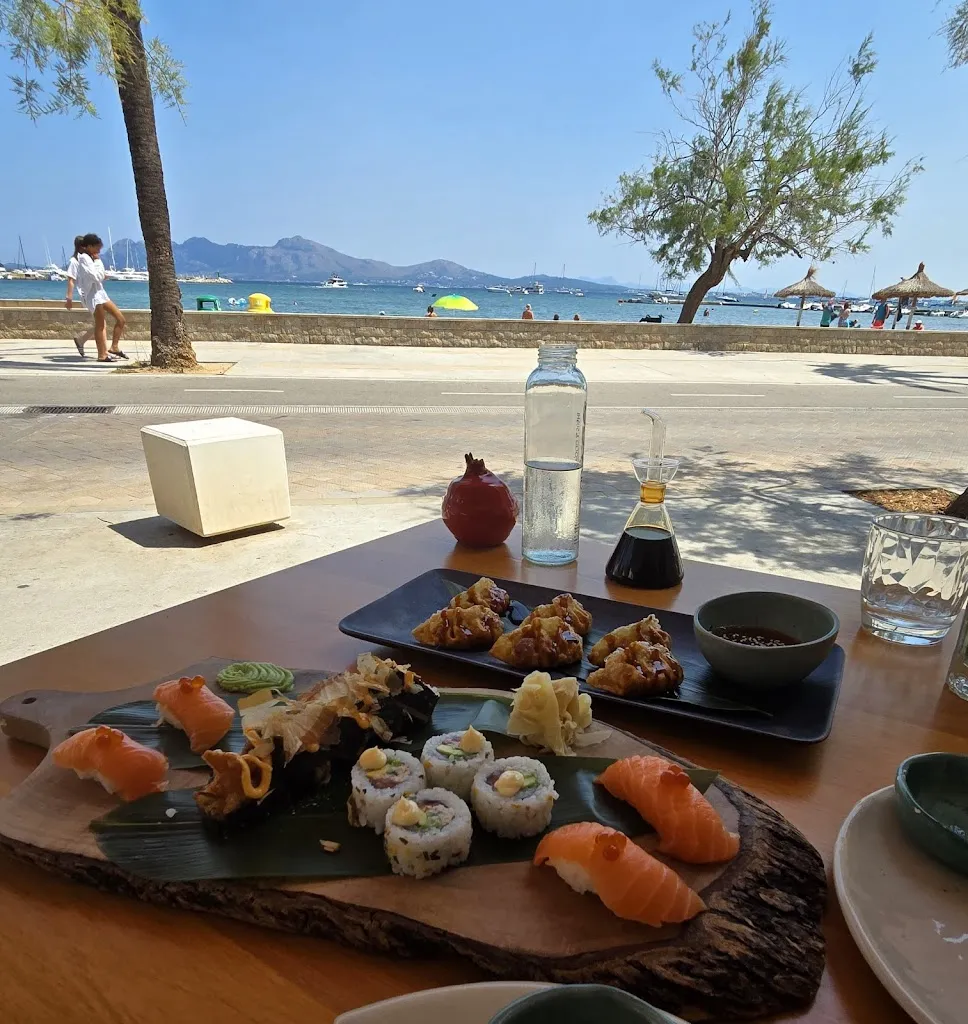 Tom Taylor_Abbaco Natural Food & Sushi_Pollença_review