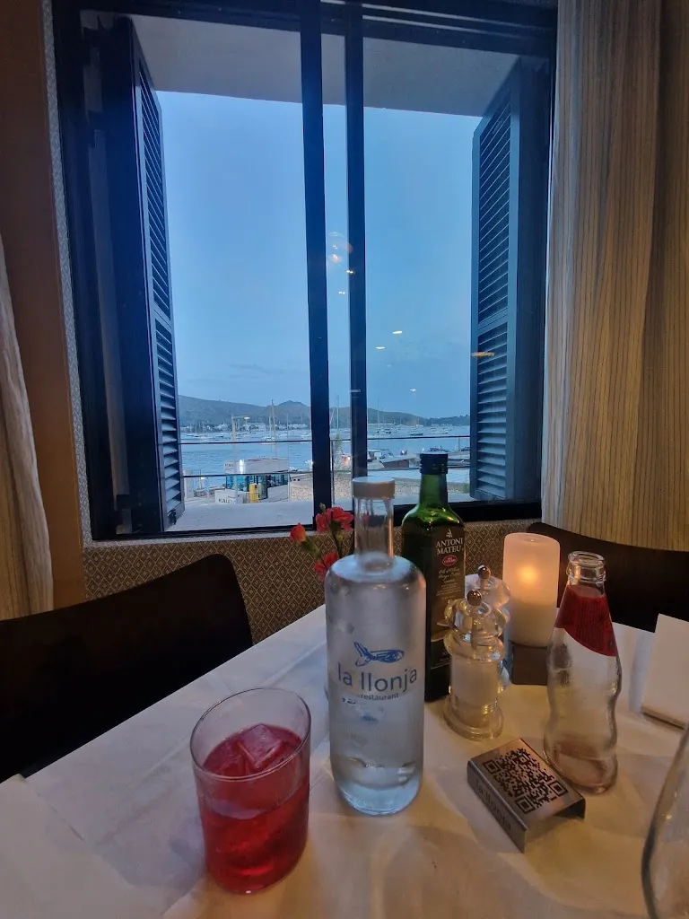 Victoria Newing_La Llonja Restaurant_Pollença_review