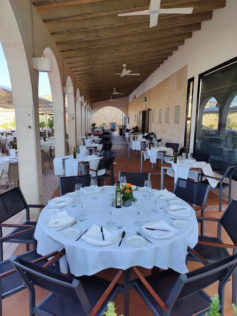 La Llonja Restaurant_Pollença_slider_image_1