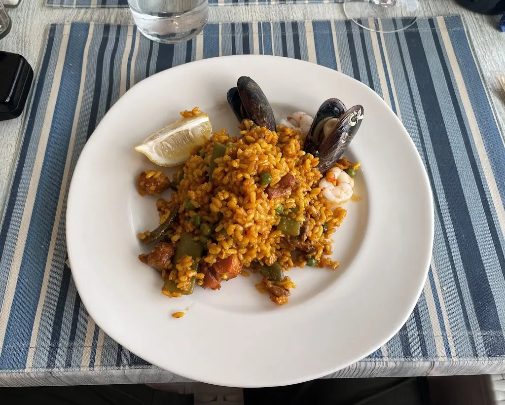 Mark Chappell_El Bistró Sail & Surf_Pollença_review