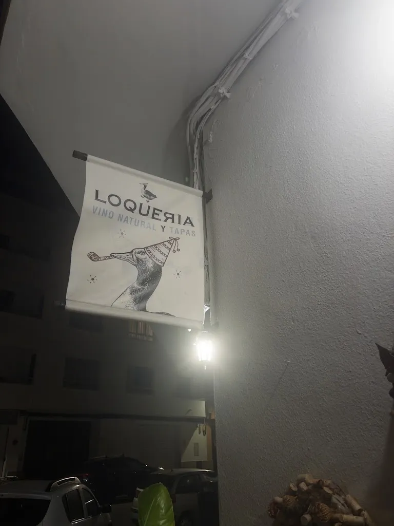 Alex Johnston_Loqueria, vino natural y tapas_Port de Pollença_review