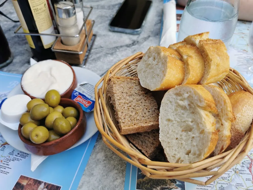Menu_Restaurant Bar Coral_Port de Pollença_image_9