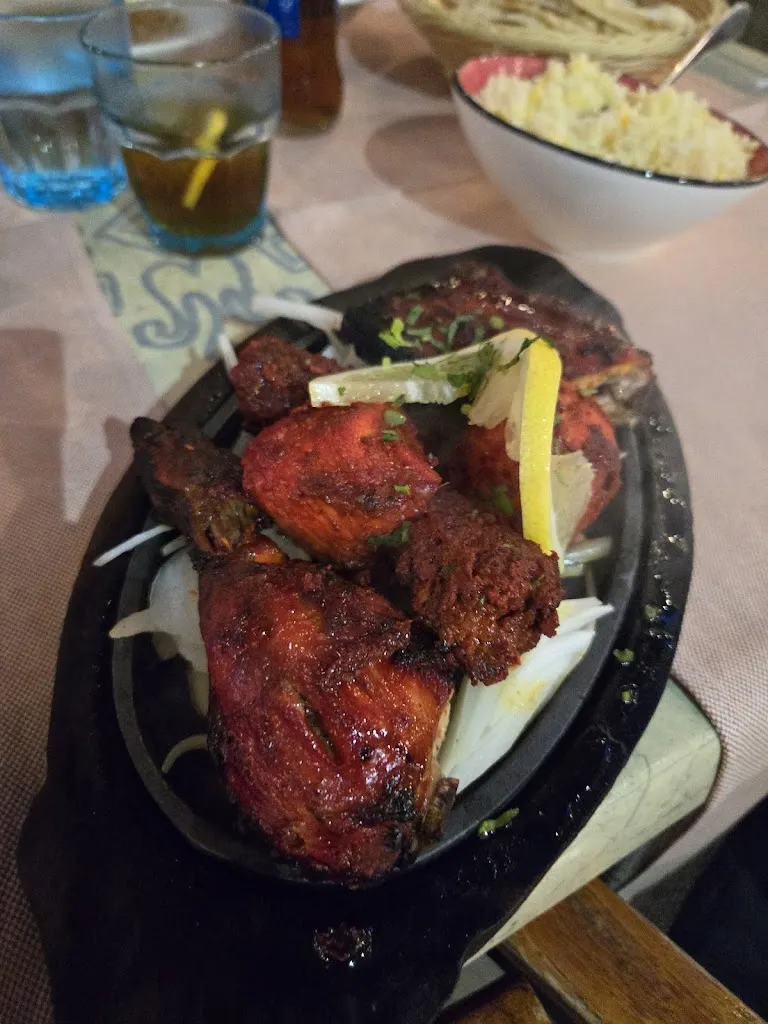 Alexander Nacke_Cardamom city_Port de Pollença_recensione