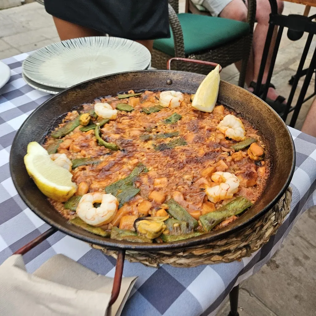 Tracey H_Ca'n Panxo_Port de Pollença_review