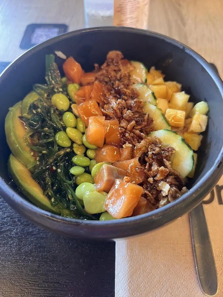 Laura Nichele_NATUR Puerto Pollensa | Healthy food Mallorca_Port de Pollença_recensione