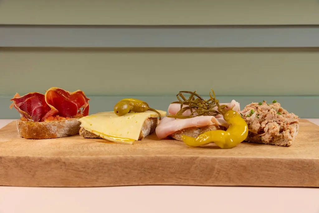 Menu_La Cafetería by La Goleta_Port de Pollença_image_8