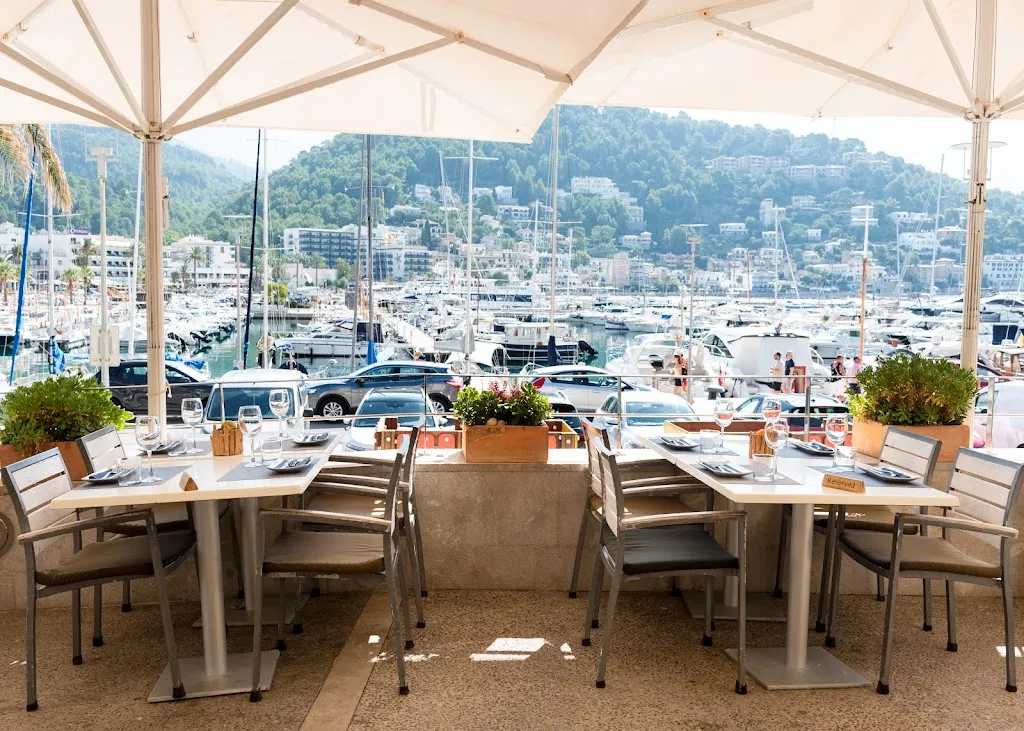 Kingfisher Restaurant restaurant in Port de Sóller
