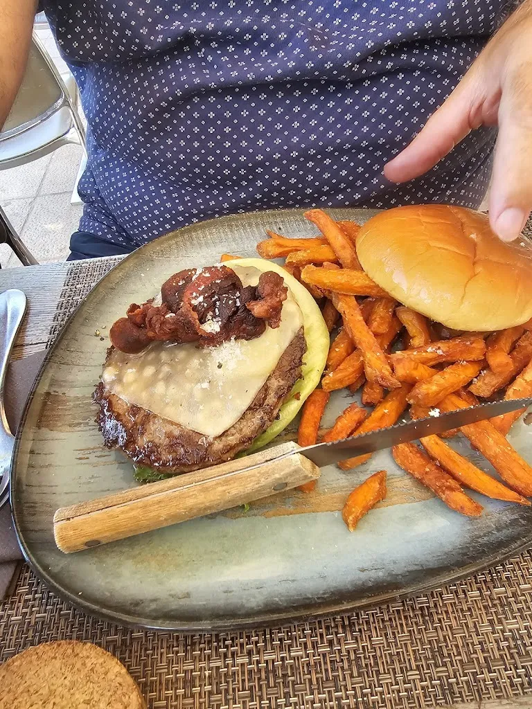 Menu_54 beach club_Port de Sóller_image_9