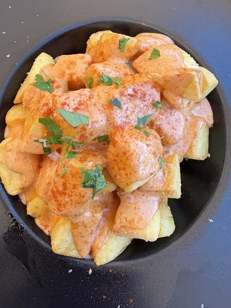 Travel Butts_54 beach club_Port de Sóller_review