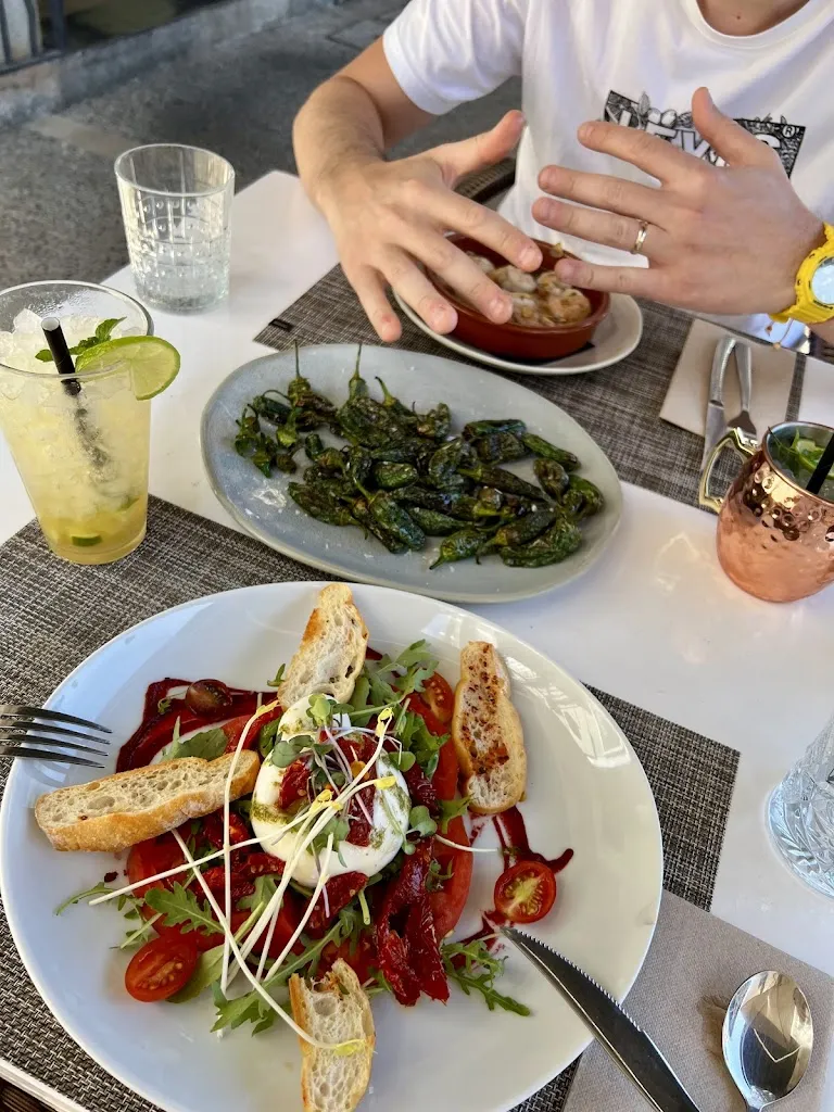 Florentina Dita_Só Caprichos Restaurant_Port de Sóller_review