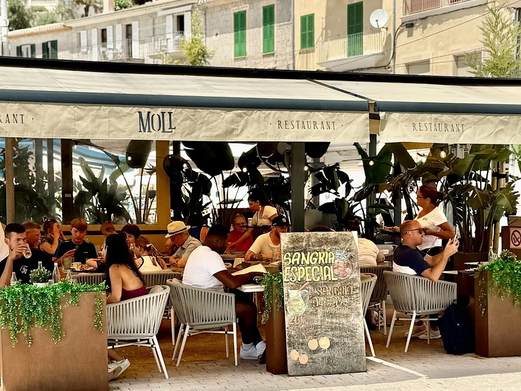 Moll restaurant in Port de Sóller