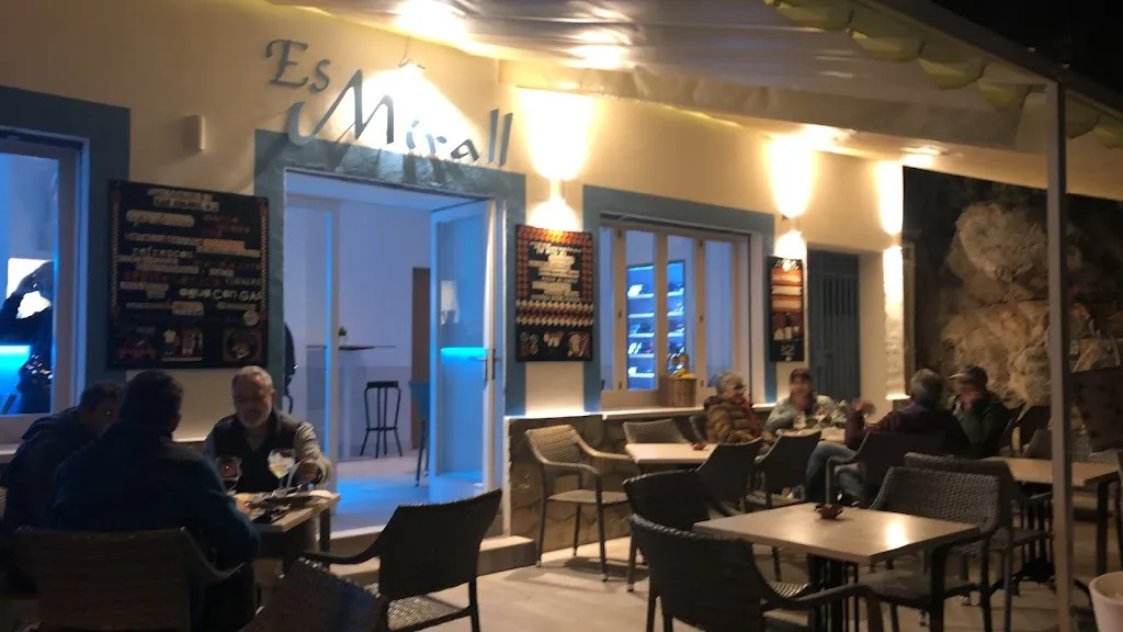 Es Mirall restaurant in Port de Sóller