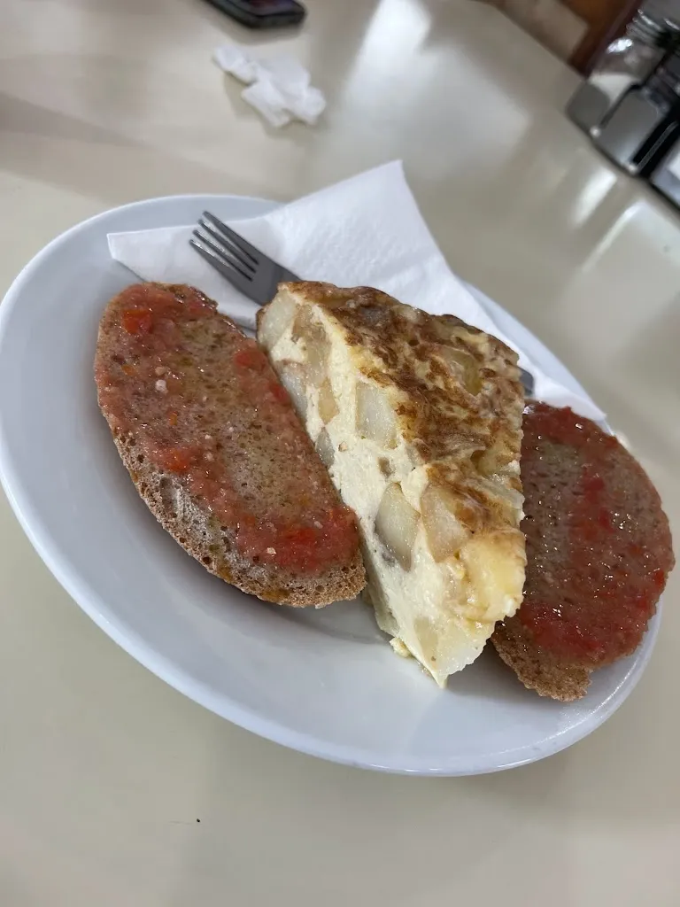 izan rodriguez_San Juan Restaurante_Sant Joan de Labritja_review